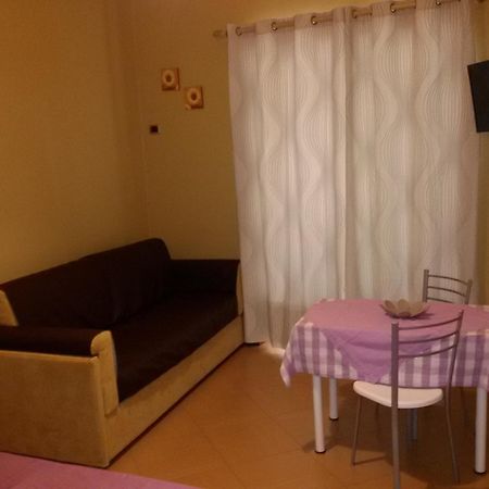 Donatella Bed And Breakfast Полиняно а Маре Екстериор снимка