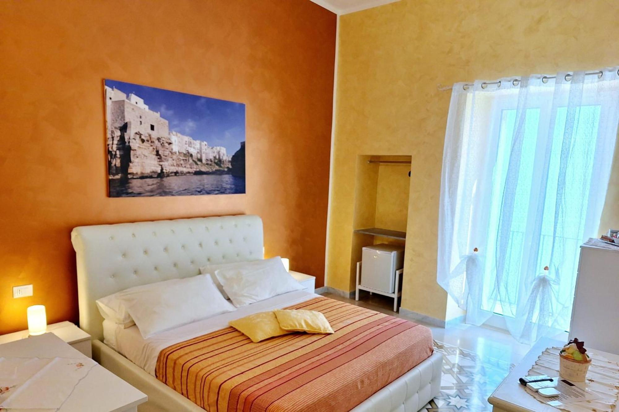 Donatella Bed And Breakfast Полиняно а Маре Екстериор снимка